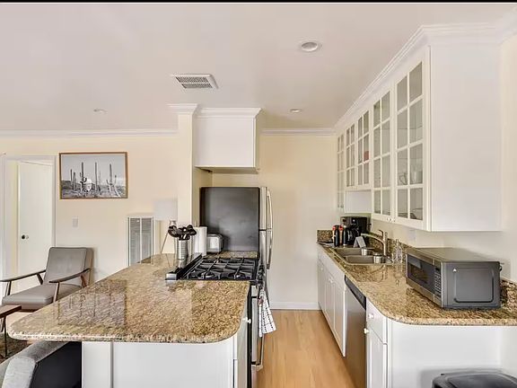 5th image of 1212 10th St #S