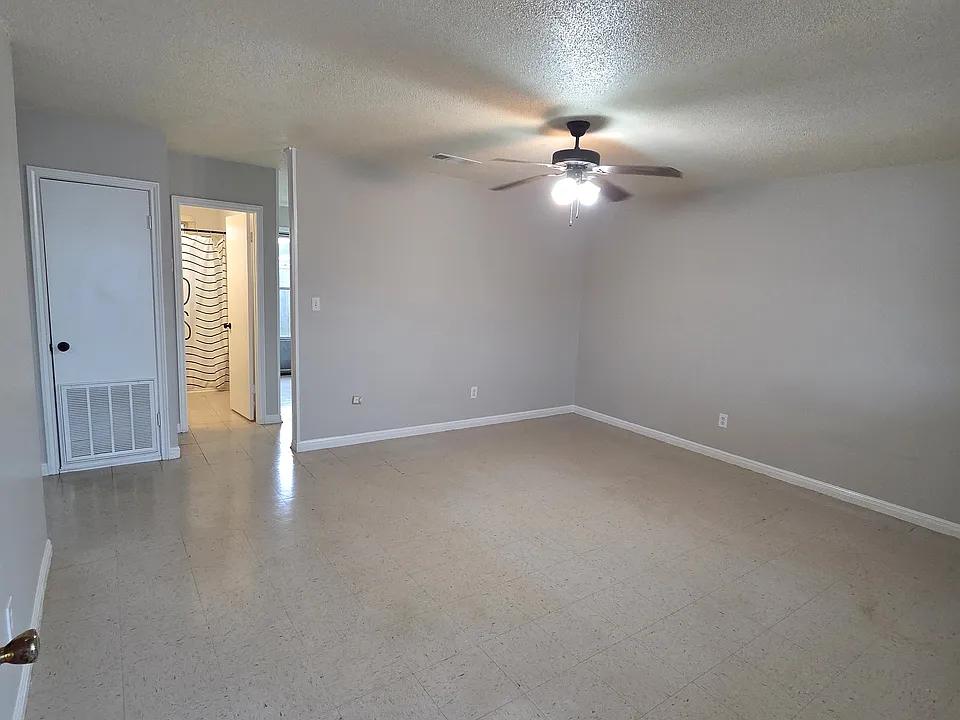Front Entrance / Living Room