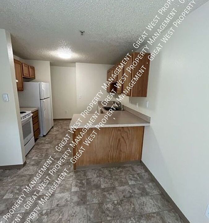 1st image of 7601 44th St W APT 4