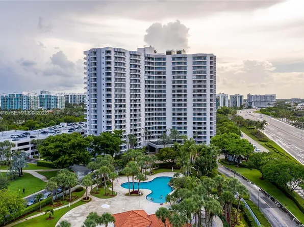 3300 NE 191st St, Aventura, FL