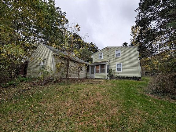 4th image of 434 Warren Ave