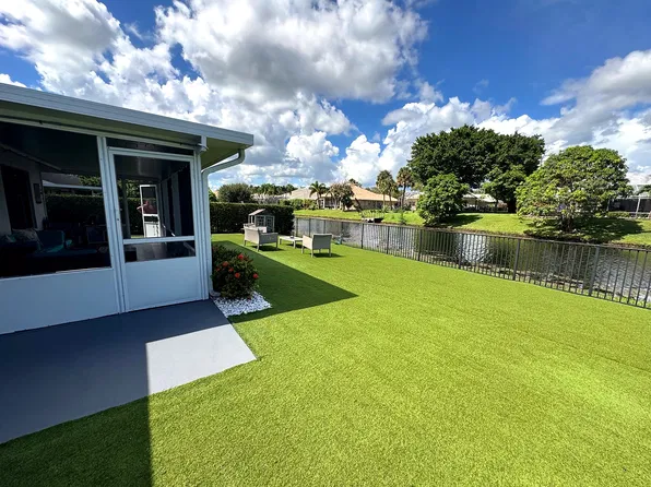 119 Waterview Way, Royal Palm Beach, FL 33411