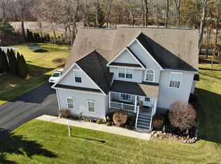 1118 Dianne Ct, Schenectady, NY 12303