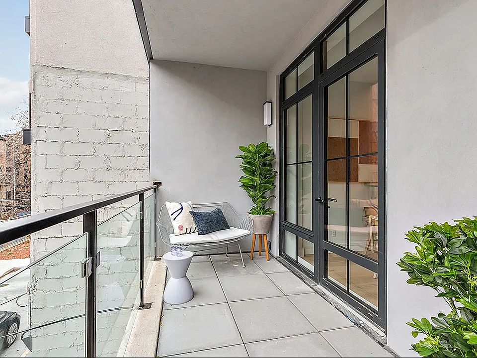 1st image of 350 Bergen St #502
