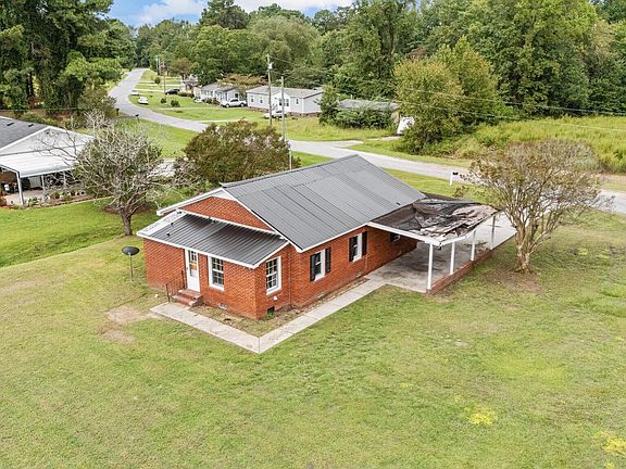 4th image of 1805 Fred Drive