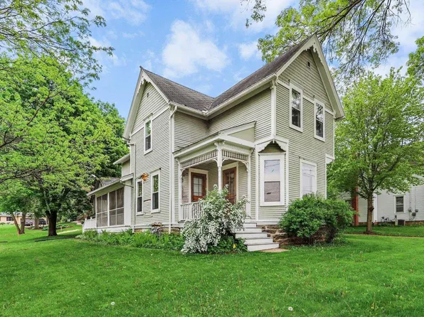 615 Madison Avenue, Lodi, WI 53555