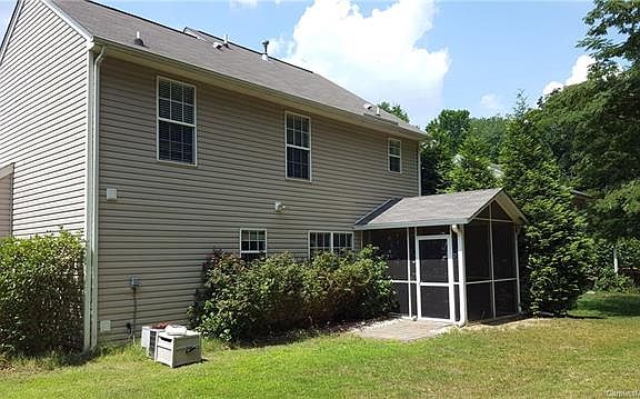 2nd image of 2820 Bridgeville Ln