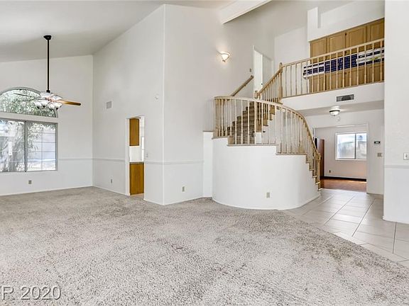 3rd image of 1731 Santiago Dr
