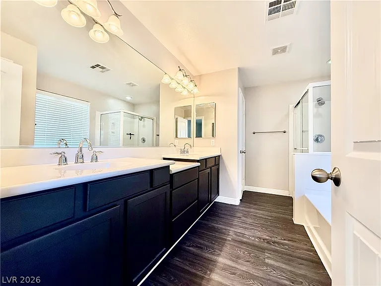 6982 Majestic Palm Dr — Photo 10