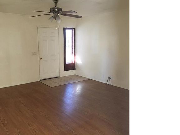 2nd image of 2258 E Riverview Cir
