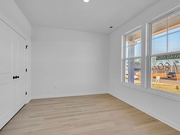 4th image of 180 Hunter Ridge Dr Lot 14