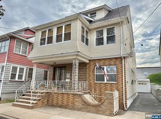55 Garrison St, Newark, NJ 07105