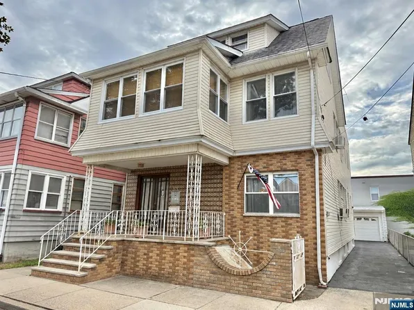 55 Garrison Street, Newark, NJ 07105