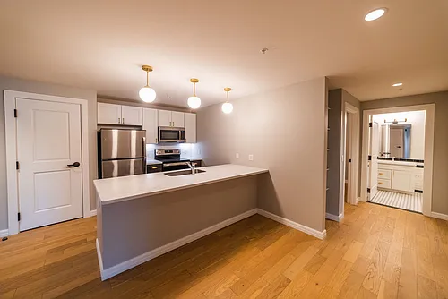32 N Park Row Photo 1