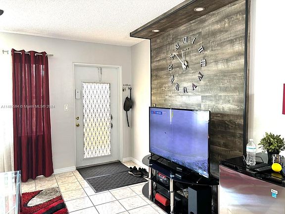 3rd image of 9121 Sunrise Lakes Blvd APT 204