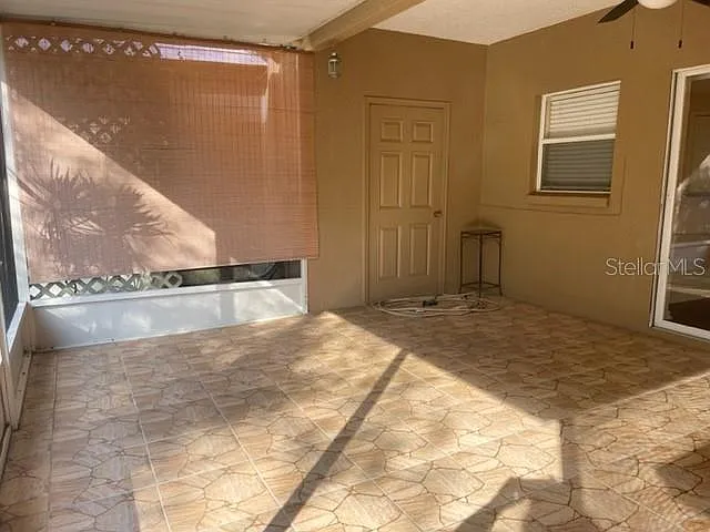 1135 Baronscourt Dr — Photo 27