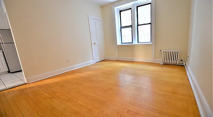 Rented by Manhattan Realty Group | media 1