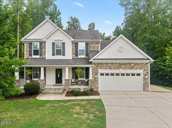 1550 Village Grove Ct, Hillsborough, NC 27278