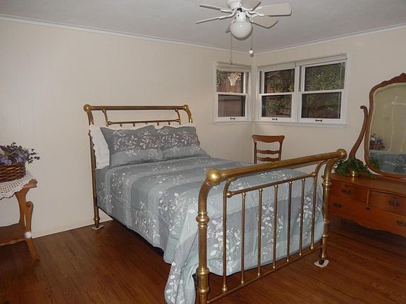 5th image of 2303 Pawnee Dr