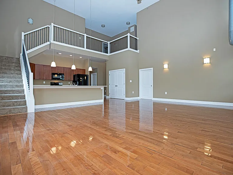 Midtown Lofts — Photo 28