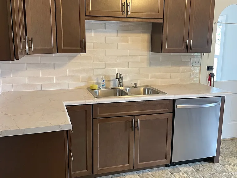 335 W Depot St #2 — Photo 11