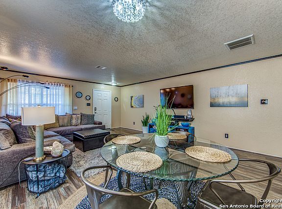 4th image of 11003 Forest Pass Ct