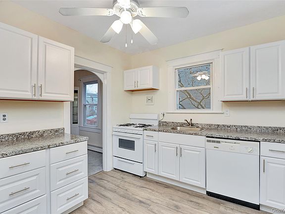 2nd image of 35 Andrew Avenue