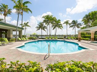 Club Lake Pointe Apartments, Pompano Beach, FL 33071