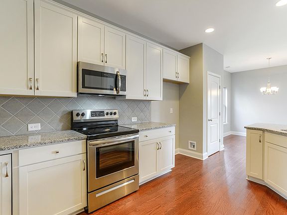 The York These Images are a Model Home Representation, and not Images of the Actual Home