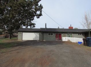 487 SW 27th St, Redmond, OR 97756