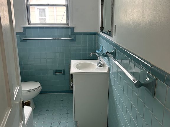 4th image of 133 New St Floor 2