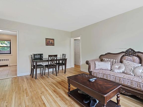 4th image of 156-23 80th St #301CU