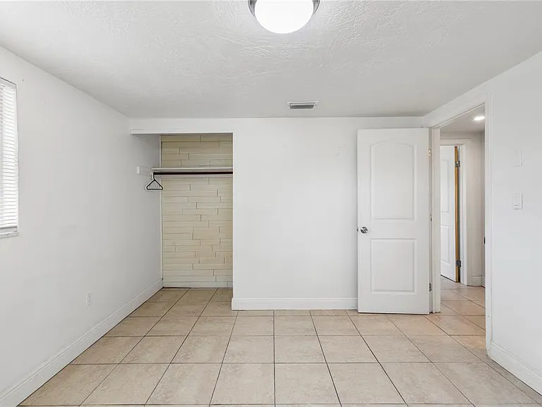 10803 Hyssop St — Photo 23