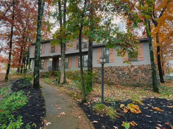 8662 Thorncliff Dr, Cordova, TN 38016