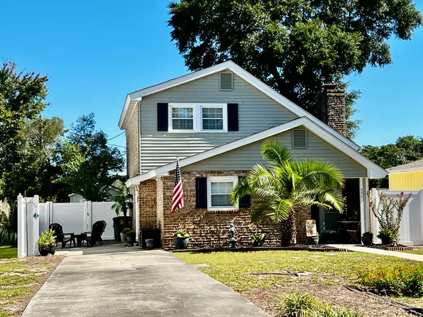 504 1st Ave S, North Myrtle Beach, SC 29582