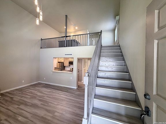 2nd image of 103 Brentwood Dr