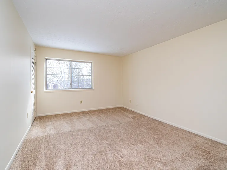 Viking Apartments and Townhomes — Photo 30