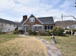 430 George Waterman Rd, Johnston, RI 02919