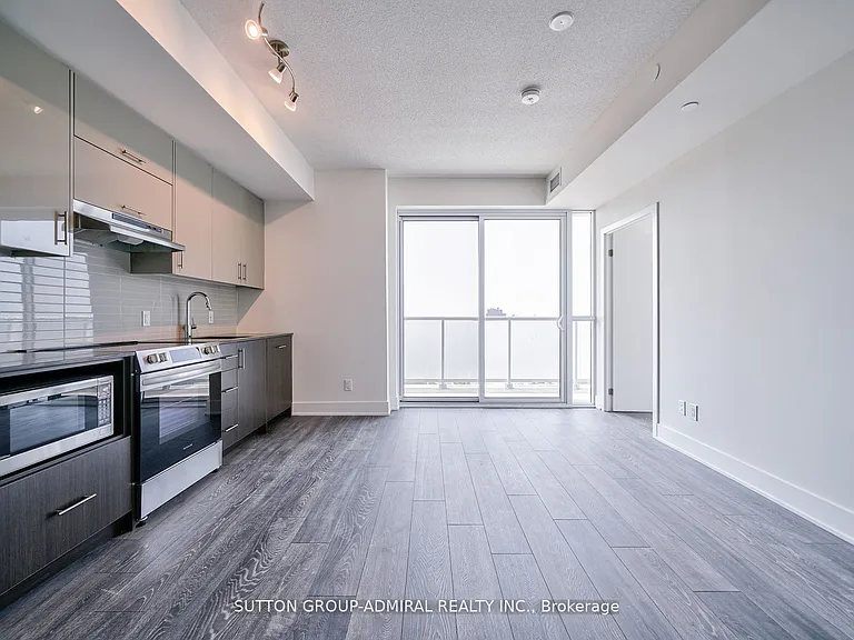 188 Fairview Mall Dr #2115 — Photo 3