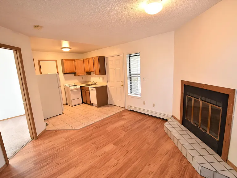 1125 Grandview Ave #4 — Photo 2