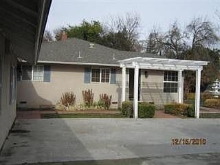 4th image of 4341 N Palm Ave