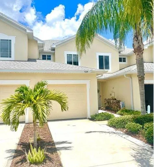 1 Car Garage & Driveway