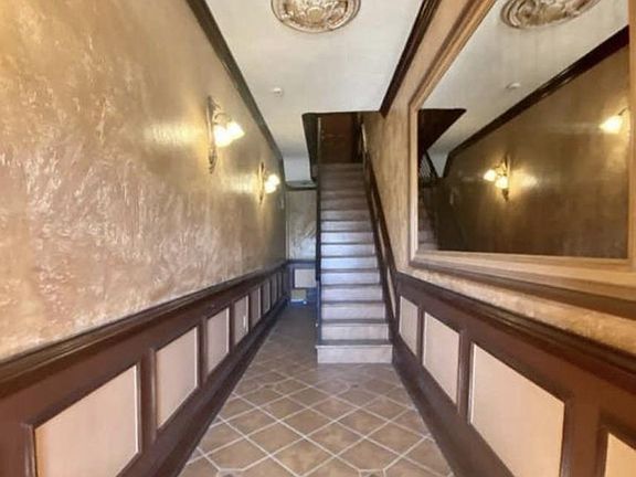 5th image of 101 Fayette St APT 3