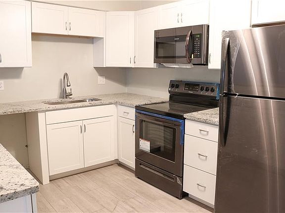 4th image of 5218 Newton Ave S