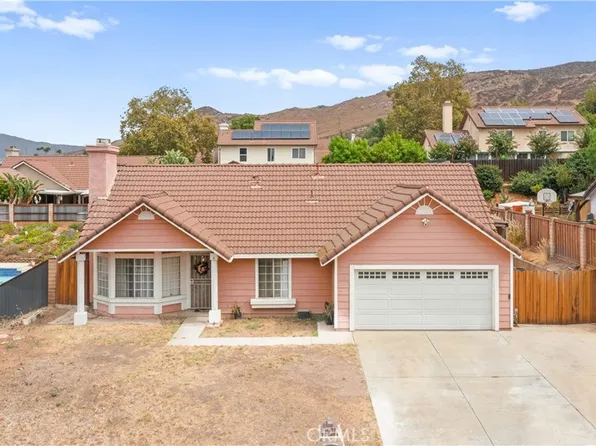 4852 Mount Abbott St, Riverside, CA 92509