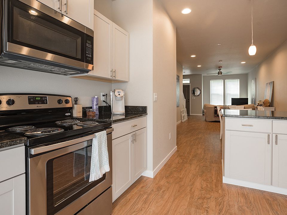 Campus Lofts 3 Bedroom