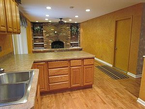 2nd image of 945 Borden Dr