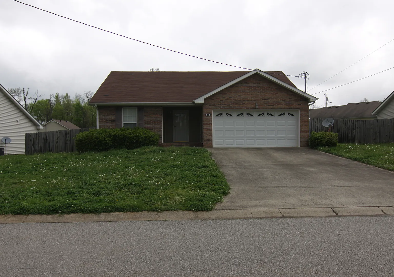 3 Bed 2 Bath Home For Rent Near Post! — Photo 1