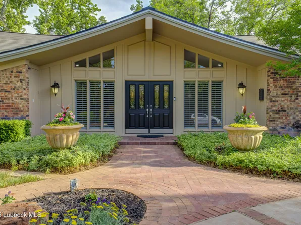 4517 9th St, Lubbock, TX 79416