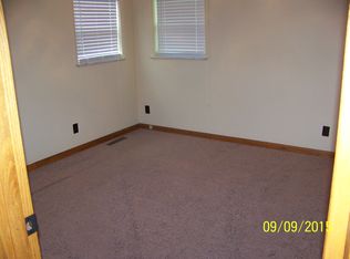 156 Riverbend Blvd, Saint Albans, WV 25177